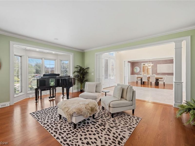 10611 Castle Pines Circle, Concord Township, OH 44077 Photo 4