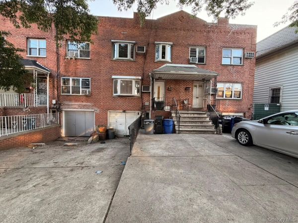 5518 Junction Boulevard , Elmhurst, NY 11373