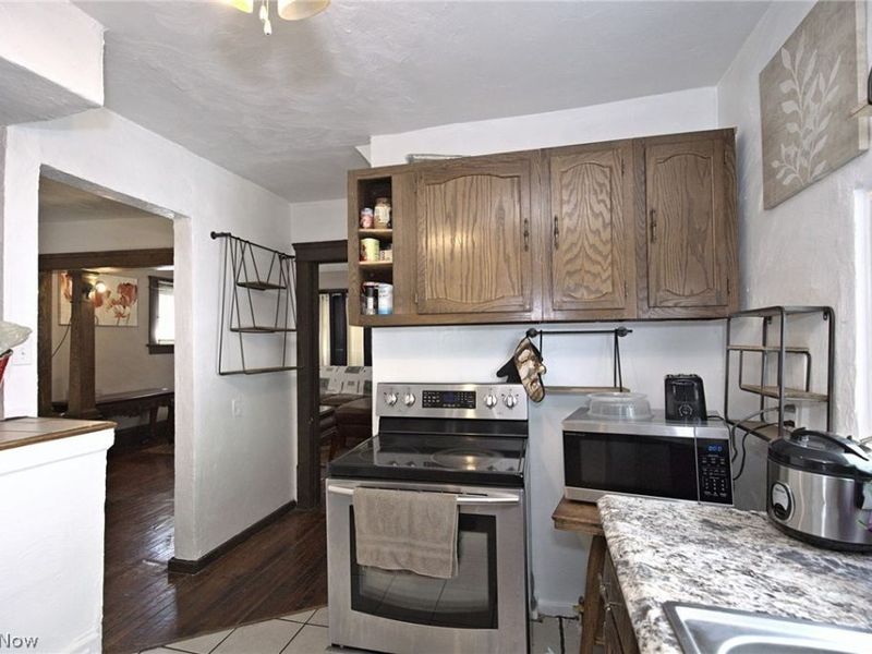 1375 Hart Street, Akron, OH 44306 Photo 10
