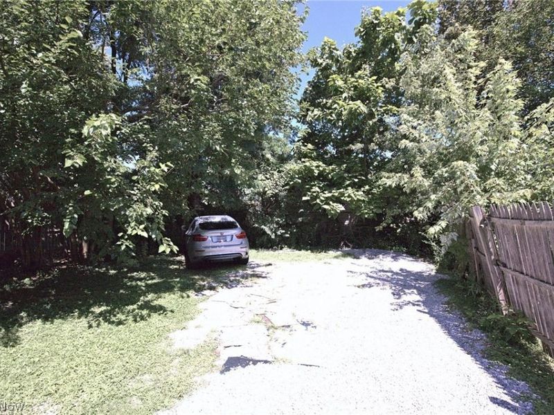 1375 Hart Street, Akron, OH 44306 Photo 29