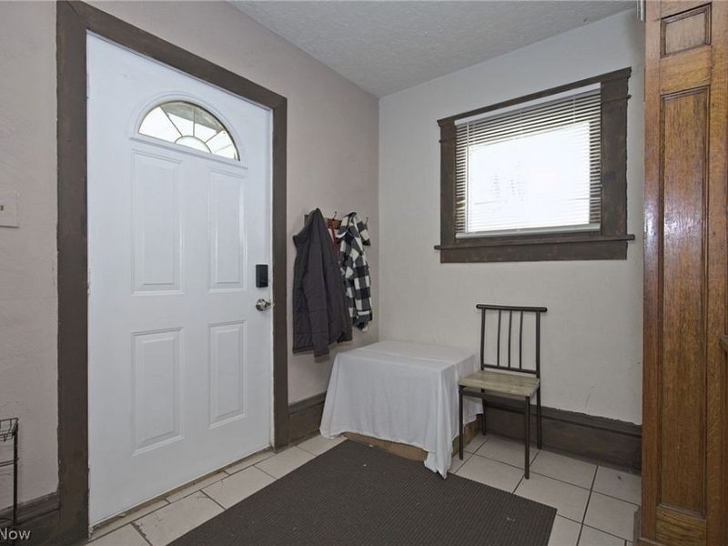 1375 Hart Street, Akron, OH 44306 Photo 3