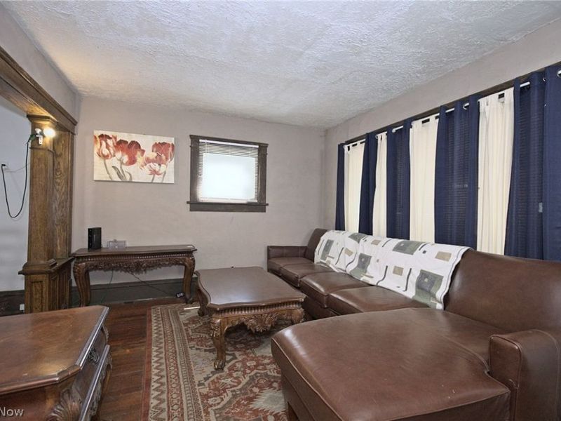 1375 Hart Street, Akron, OH 44306 Photo 4