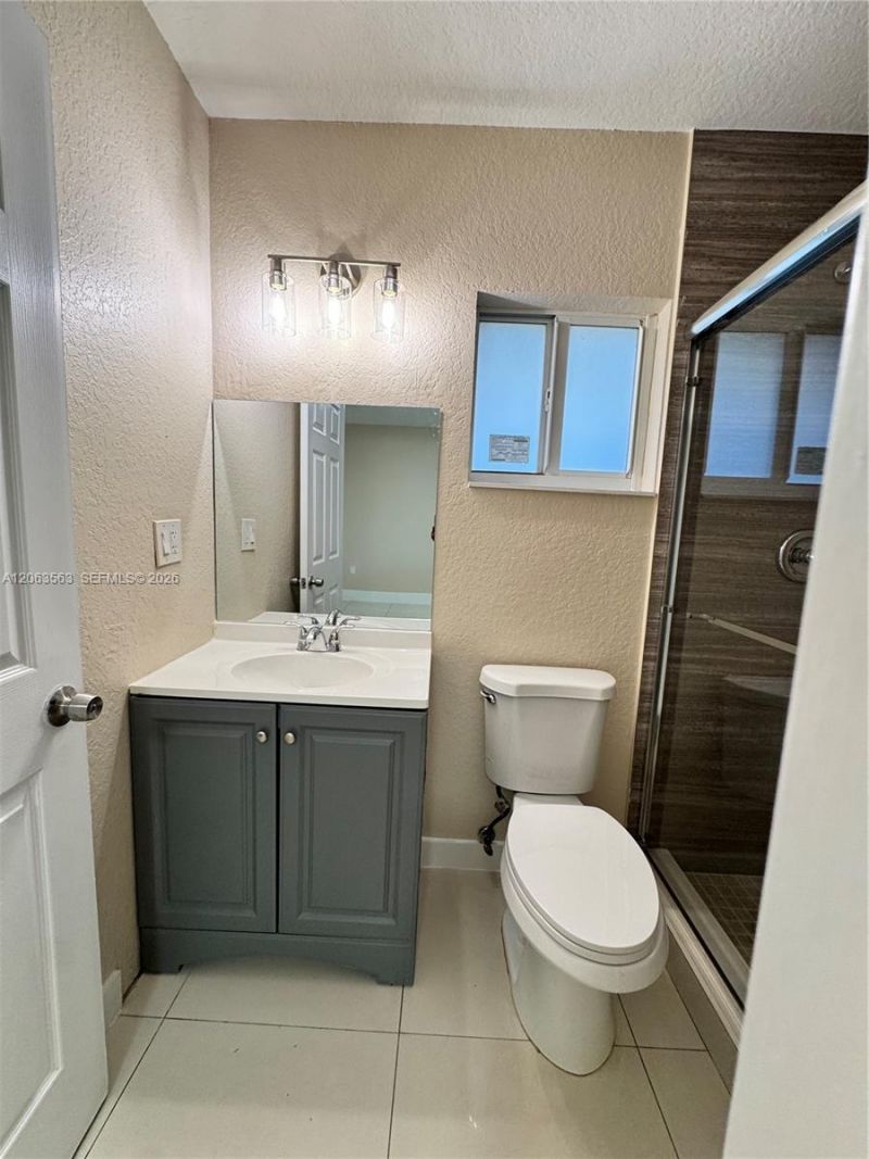 1770 NW 55th St, Unit 1, Miami, FL 33142 Photo