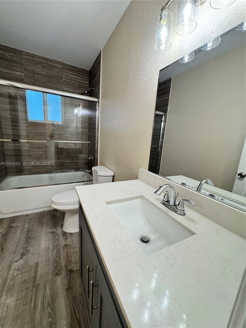 1770 NW 55th St, Unit 1, Miami, FL 33142 Photo