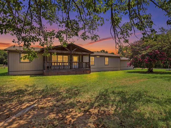 3235 County Road 204 , Alvarado, TX 76009