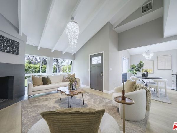 5628 Cleon Avenue, Los Angeles, CA 91601