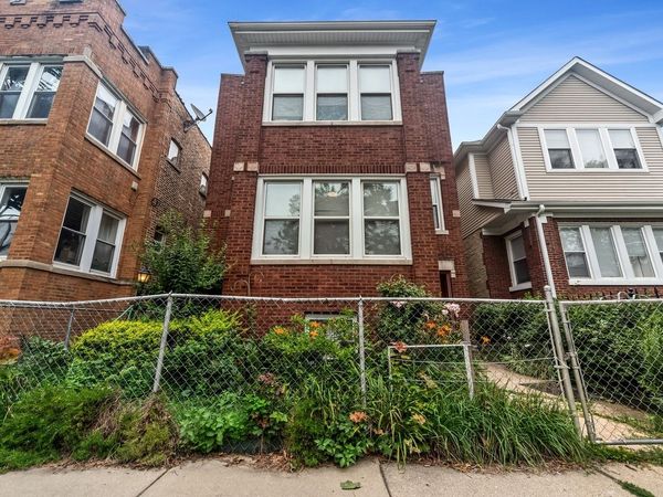 5017 N Sawyer Avenue , Unit 2, Chicago, IL 60625