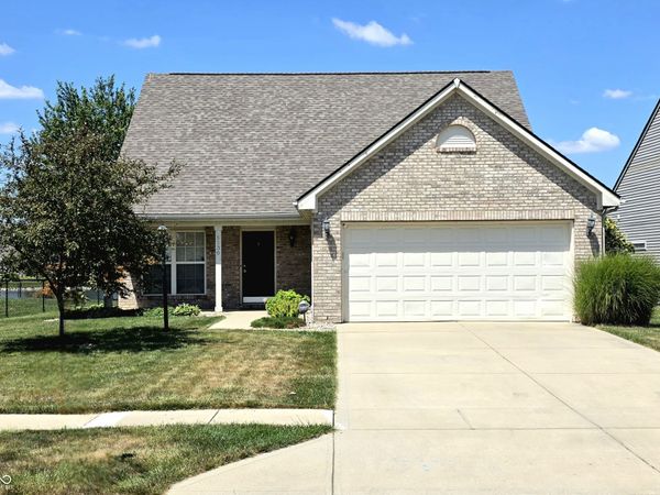 5230 Twin Bridge Boulevard, Indianapolis, IN 46239