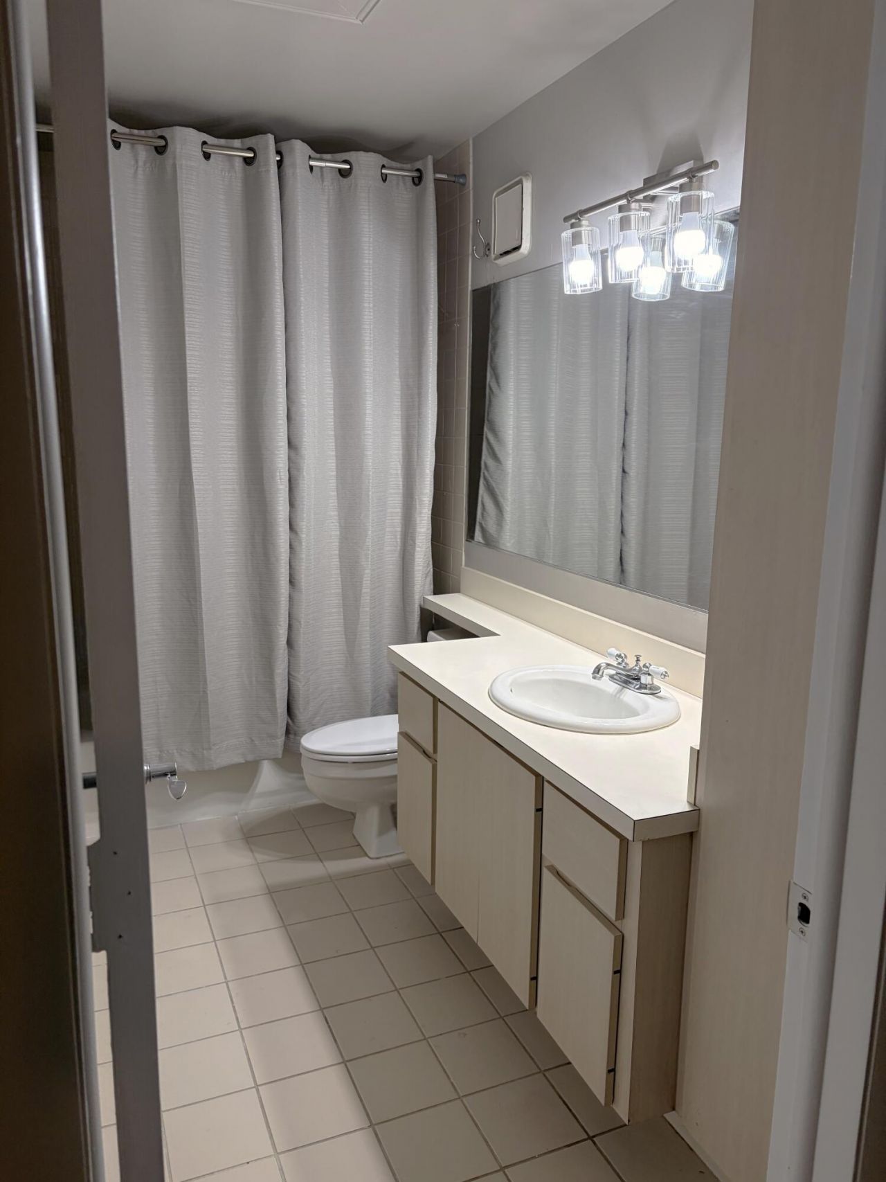 5404 Wheatley Court, Unit D, Boynton Beach, FL 33436 Photo