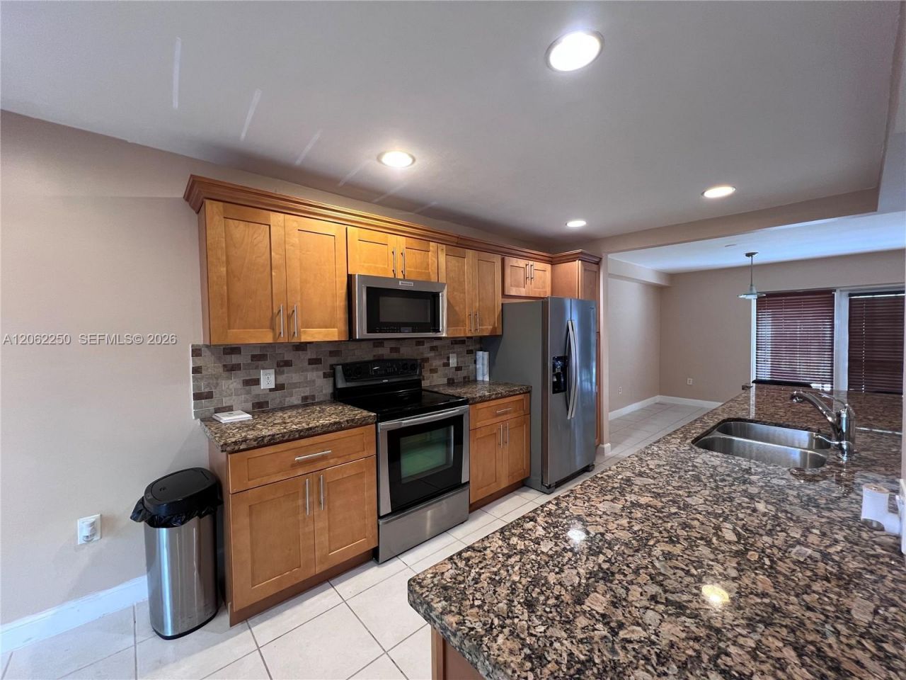 2750 N 34th Ave , Unit 9D, Hollywood, FL 33021 Photo