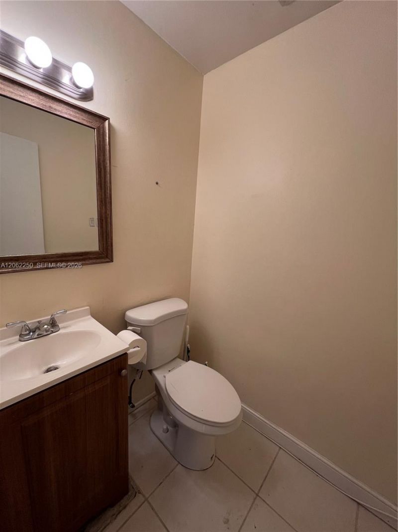 2750 N 34th Ave , Unit 9D, Hollywood, FL 33021 Photo