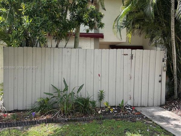 3032 S Oakland Forest Dr , Unit 2804, Oakland Park, FL 33309