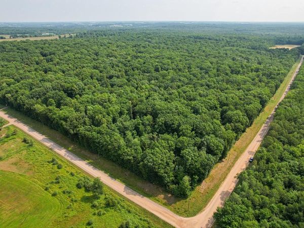 000 Kington Road Road, Greenwood, WI 54437