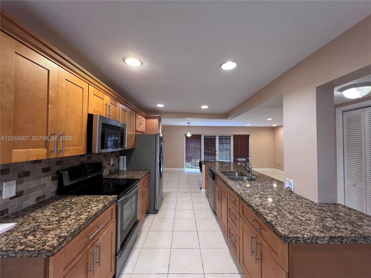 2750 N 34th Ave , Unit 9D, Hollywood, FL 33021 Photo