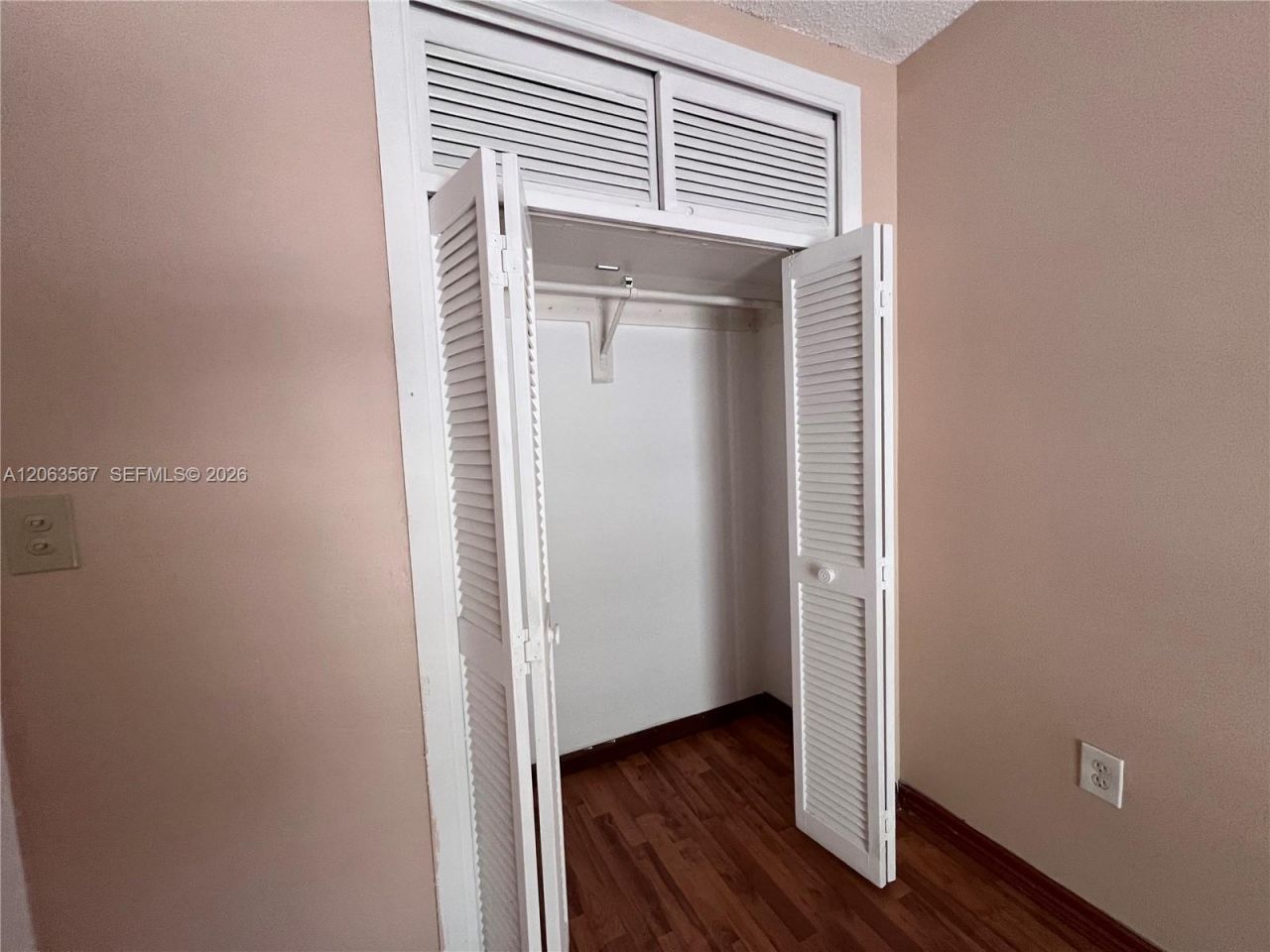 2750 N 34th Ave , Unit 9D, Hollywood, FL 33021 Photo