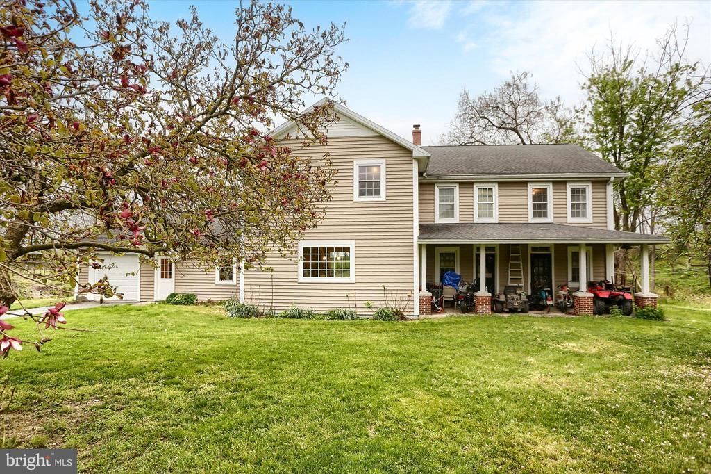 59 HILLYMEDE ROAD , HUMMELSTOWN, PA 17036