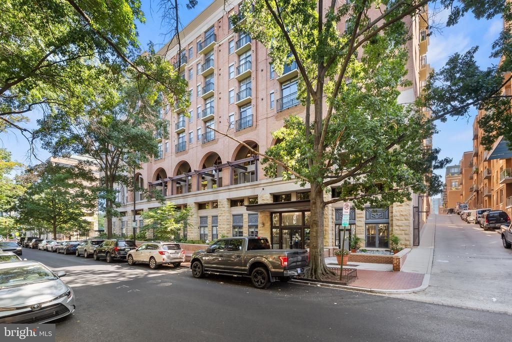 1111 25th Street NW , Unit 923, Washington, DC 20037 Main Photo