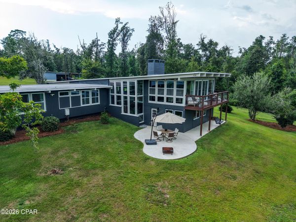 3091 6th Street, Marianna, FL 32446