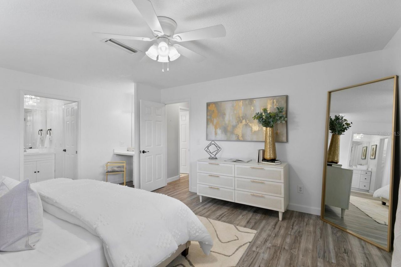 14009 Dominion Court, Tampa, FL 33613 Photo