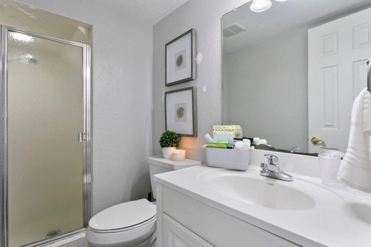 14009 Dominion Court, Tampa, FL 33613 Photo