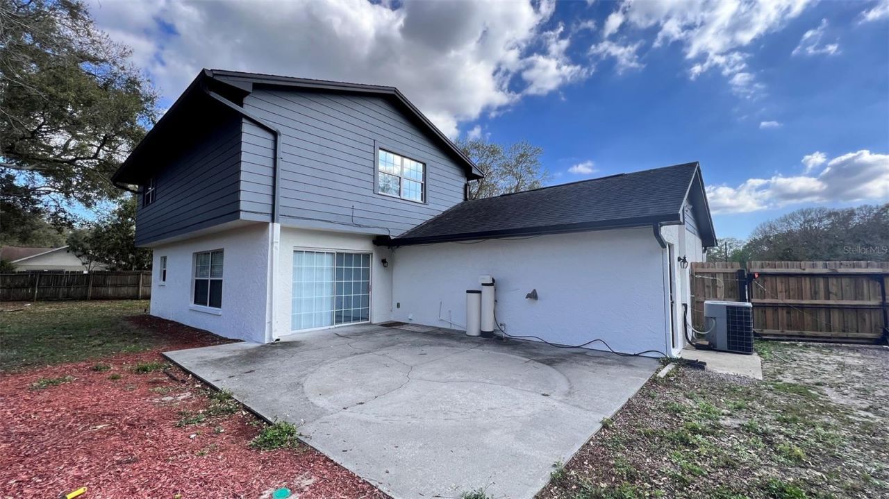 14009 Dominion Court, Tampa, FL 33613 Photo