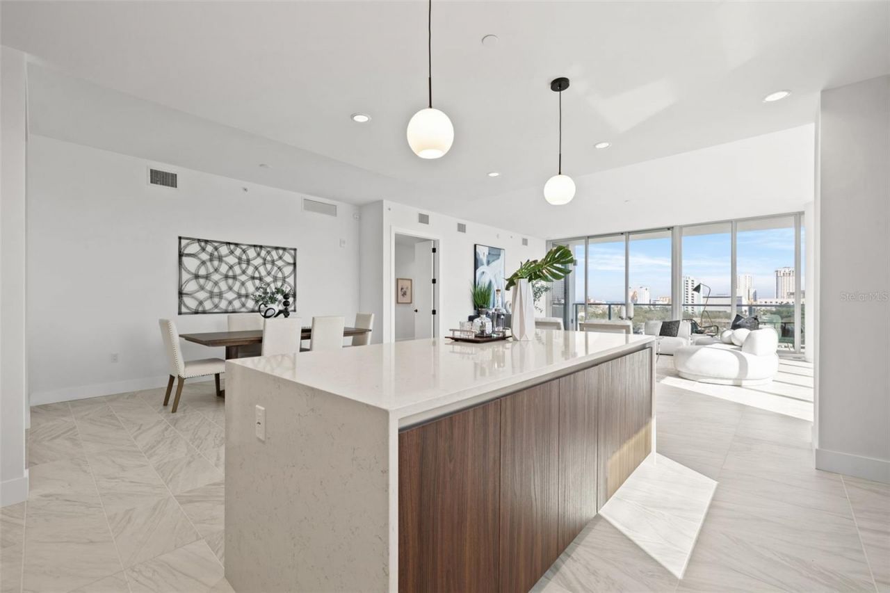 777 3rd Avenue N, Unit 805, Saint Petersburg, FL 33701 Photo