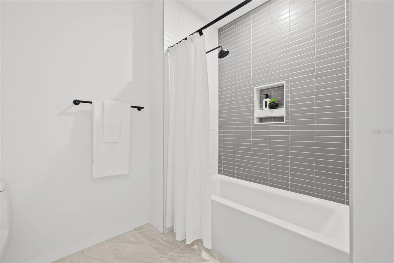777 3rd Avenue N, Unit 805, Saint Petersburg, FL 33701 Photo