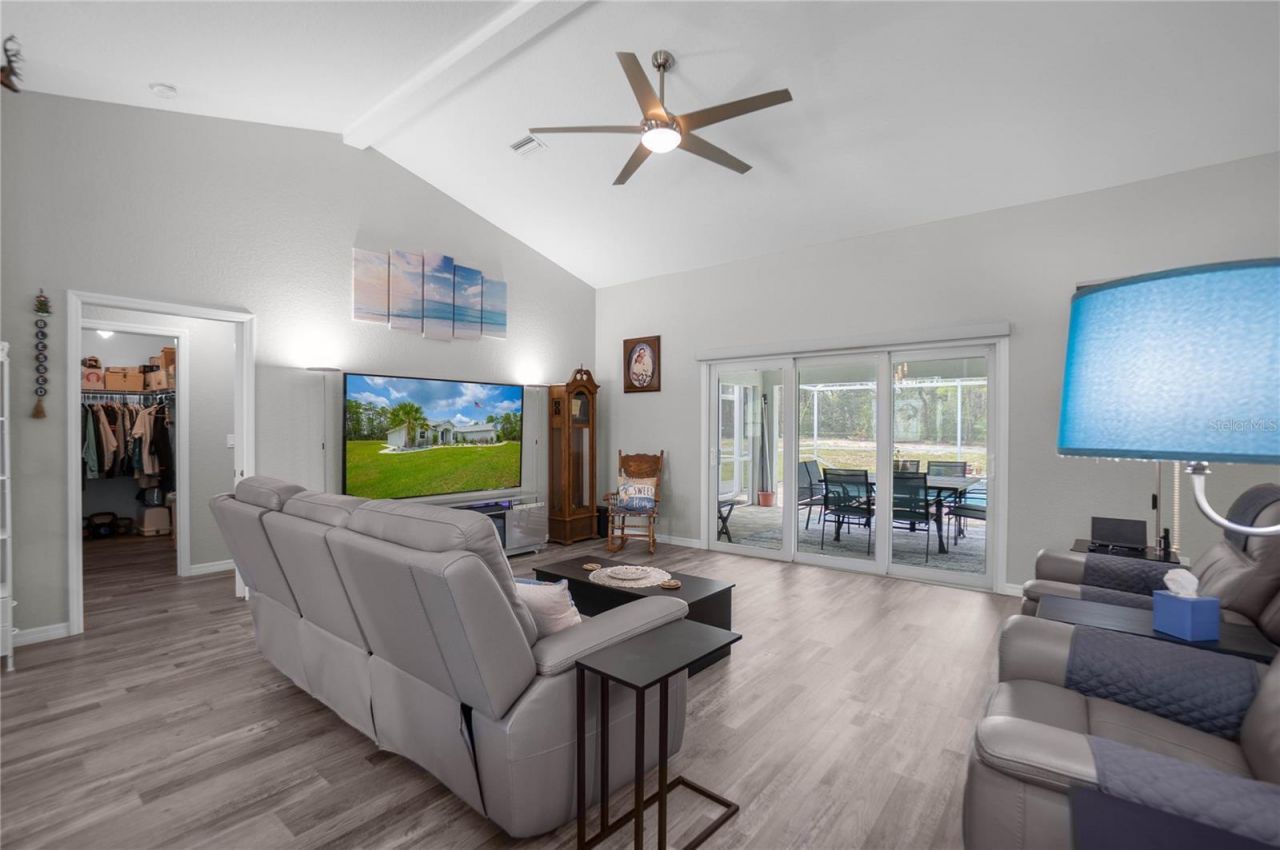 4136 W Findlay Street , Citrus Springs, FL 34433 Photo