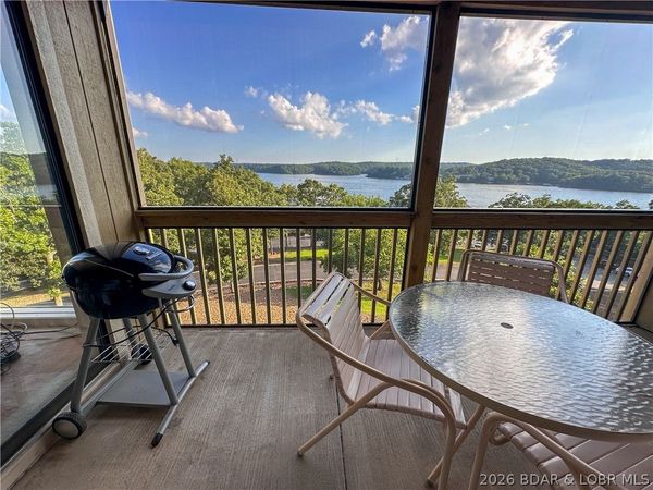 2500 Bay Point Lane, Unit 722, Osage Beach, MO 65065