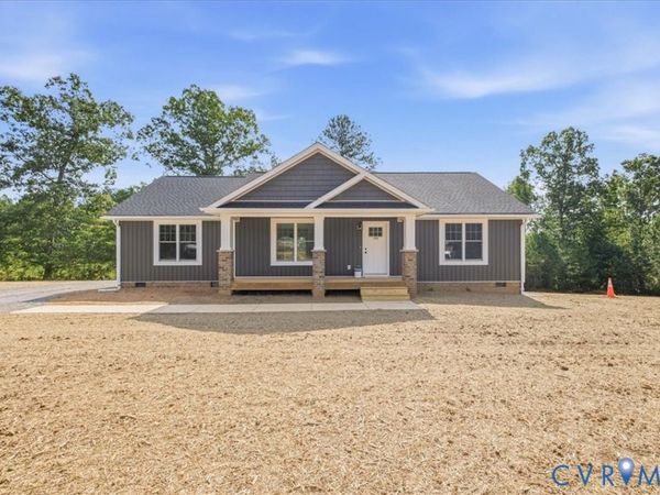 12853 White Oak Road, DeWitt, VA 23840