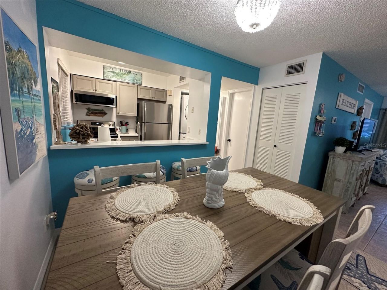 6825 Stones Throw Circle N, Unit 1107, Saint Petersburg, FL 33710 Photo