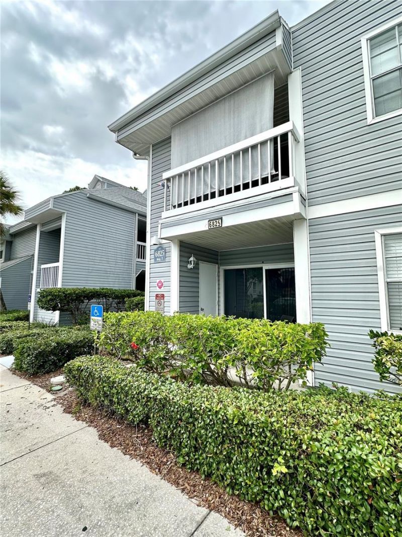 6825 Stones Throw Circle N, Unit 1107, Saint Petersburg, FL 33710 Photo
