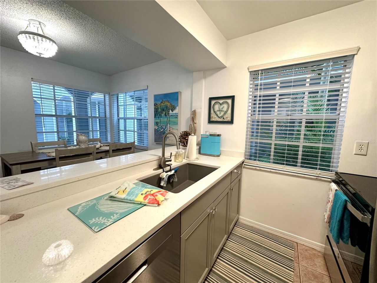 6825 Stones Throw Circle N, Unit 1107, Saint Petersburg, FL 33710 Photo