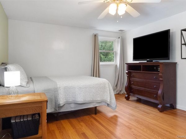 23 Wheeler Place W, West Nyack, NY 10994