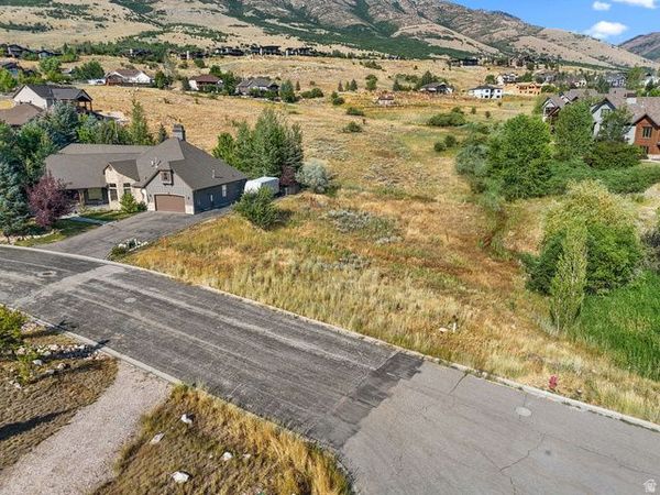 5522 E BUCKHORN DR N, Eden, UT 84310
