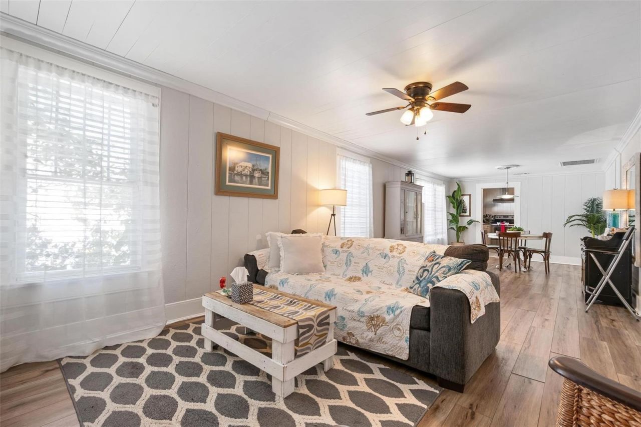 2245 Bahia Vista Street, Sarasota, FL 34239 Photo