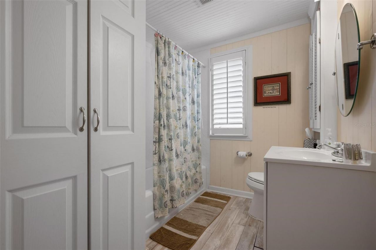 2245 Bahia Vista Street, Sarasota, FL 34239 Photo