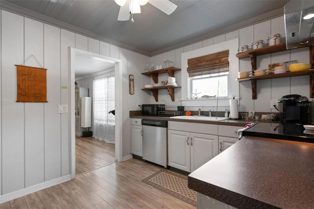 2245 Bahia Vista Street, Sarasota, FL 34239 Photo