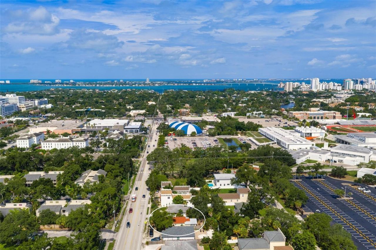 2245 Bahia Vista Street, Sarasota, FL 34239 Photo