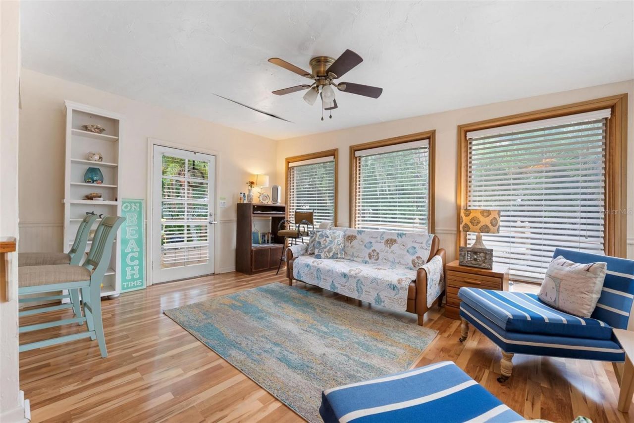 2245 Bahia Vista Street, Sarasota, FL 34239 Photo