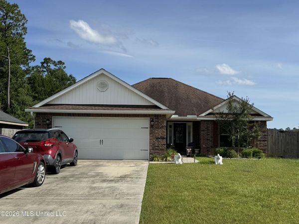 13742 Lawton Lane, Gulfport, MS 39503