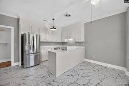 7 Summit Place photo 4