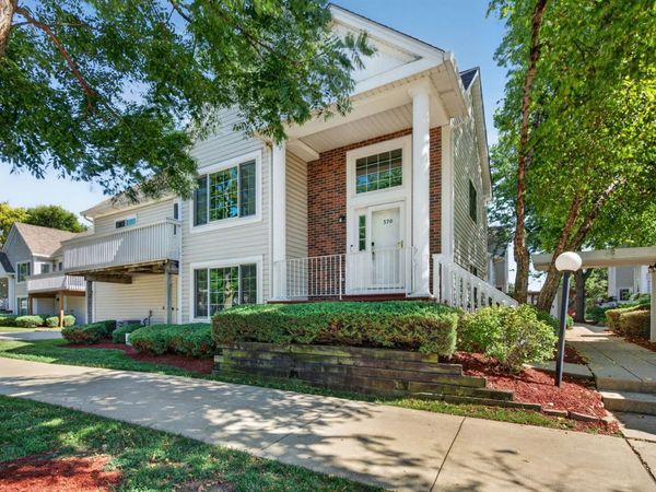 320 Fieldstone Court , Unit 320, Bolingbrook, IL 60440