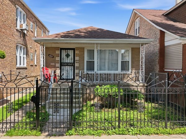 4325 S Rockwell Street , Chicago, IL 60632