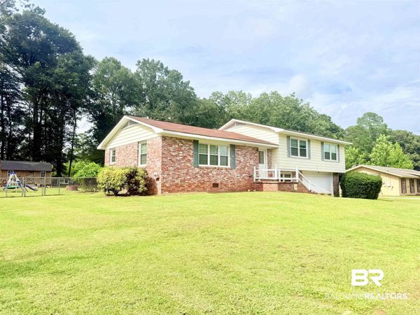 122 Daisy Road, Monroeville, AL 36460