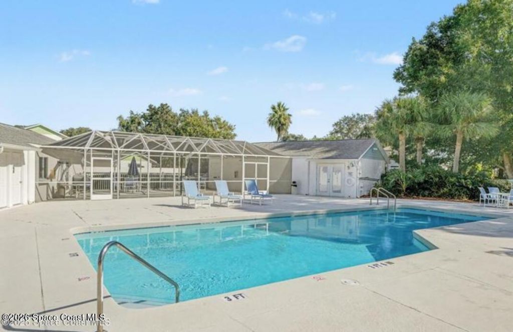 905 Maplewood Court W , Melbourne, FL 32940 Photo