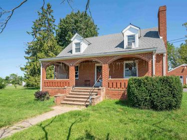 3396 STUARTS DRAFT HWY , Waynesboro, VA 22980