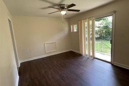 3306 Bennett photo 4