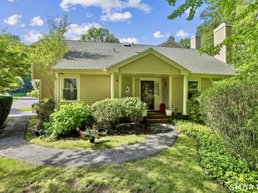 69 Sullivan Farm, Unit 69, New Milford, CT 06776