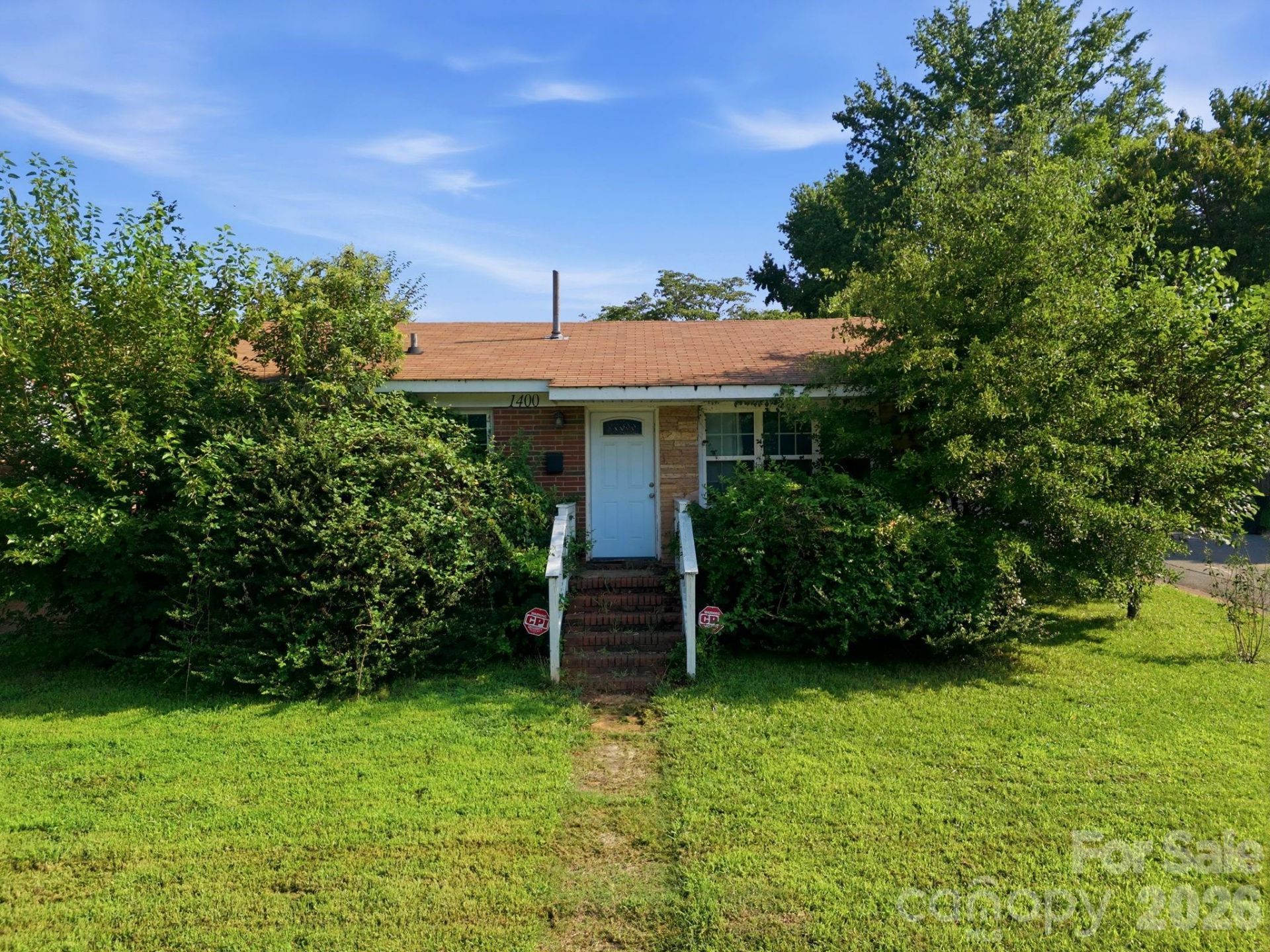 1400 Lasalle Street, Charlotte, NC 28216 Main Photo